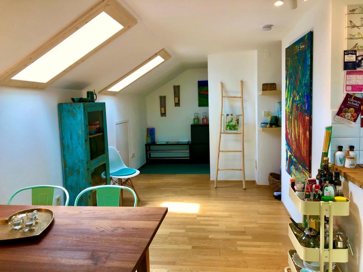 Charmante Ferienwohnung Mit Balkon Im 5-Seen-Land Hechendorf am Pilsensee Eksteriør bilde