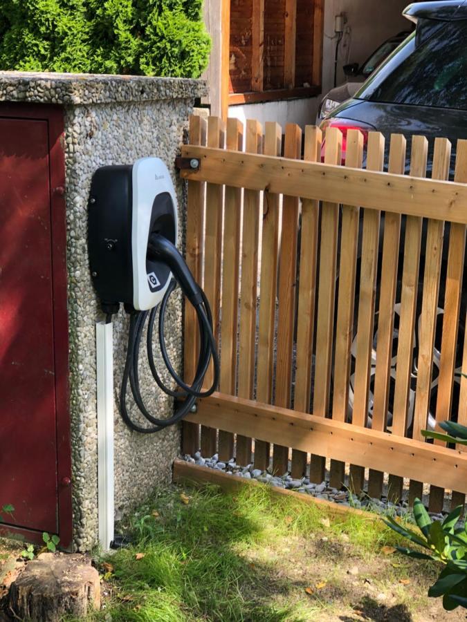 Charmante Ferienwohnung Mit Balkon Im 5-Seen-Land Hechendorf am Pilsensee Eksteriør bilde